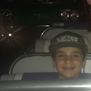 Meet your Posher, Max